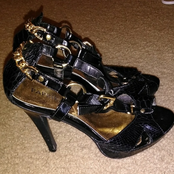 Black and Gold Snake Print Stilettos - Picture 2 of 3